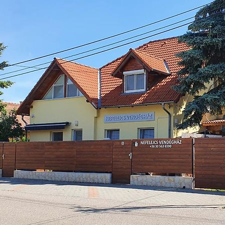 Hotel Nefelejcs Vendeghaz Gödöllő Zewnętrze zdjęcie