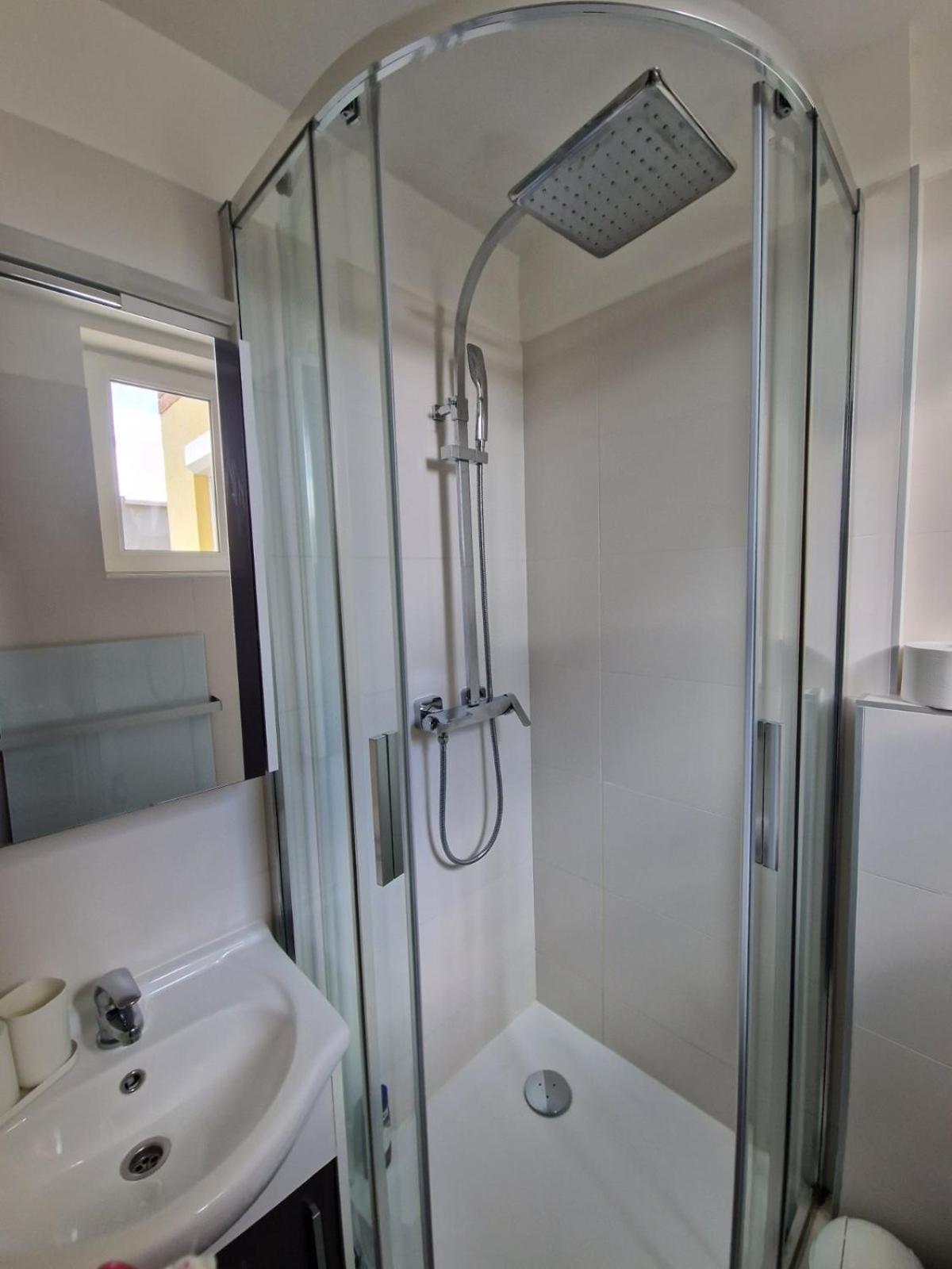Hotel Nefelejcs Vendeghaz Gödöllő Zewnętrze zdjęcie