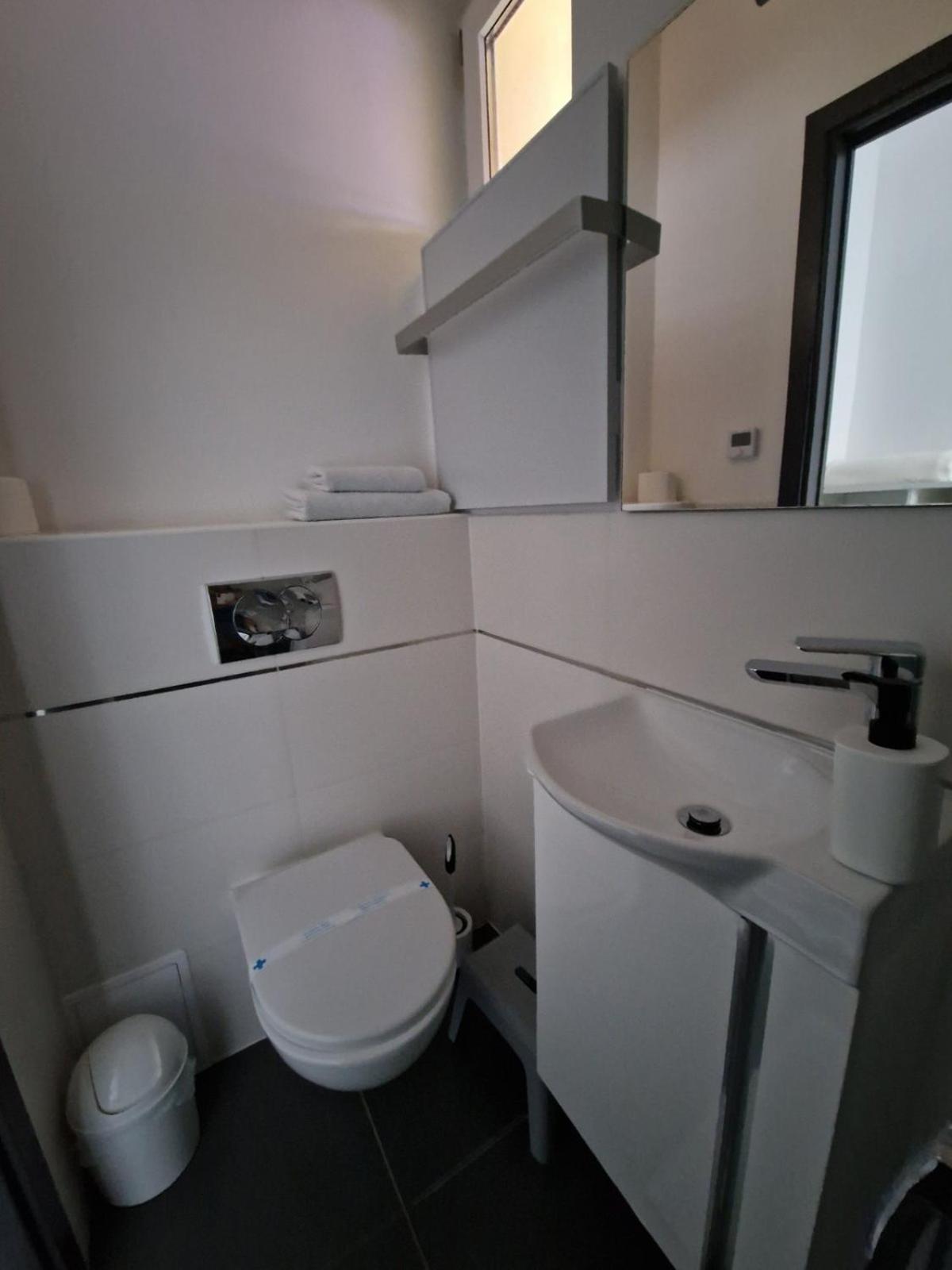 Hotel Nefelejcs Vendeghaz Gödöllő Zewnętrze zdjęcie