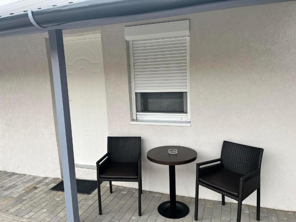 Hotel Nefelejcs Vendeghaz Gödöllő Zewnętrze zdjęcie